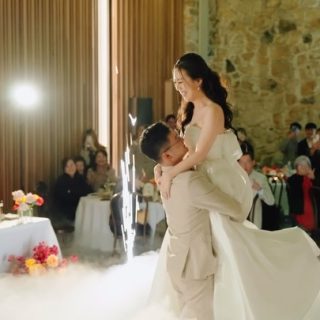 O + P. Nothing but good moments. 🫶🏽Venue: @goldingwines_weddings
Photography: @jnvphotography
Florist: @wedocreativestudio
Celebrant: brendan kirby
Hair & Makeup: @viselle_beauty
