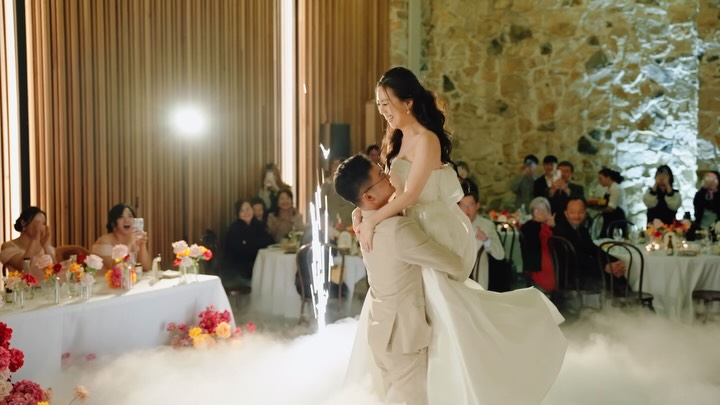 O + P. Nothing but good moments. 🫶🏽Venue: @goldingwines_weddings
Photography: @jnvphotography
Florist: @wedocreativestudio
Celebrant: brendan kirby
Hair & Makeup: @viselle_beauty